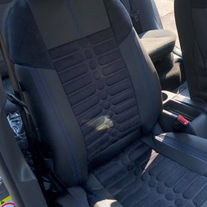 Sėdynių užvalkalai VW GOLF – reljefinė Alcantara ir eko oda